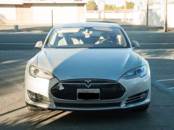 2015 Tesla Model S