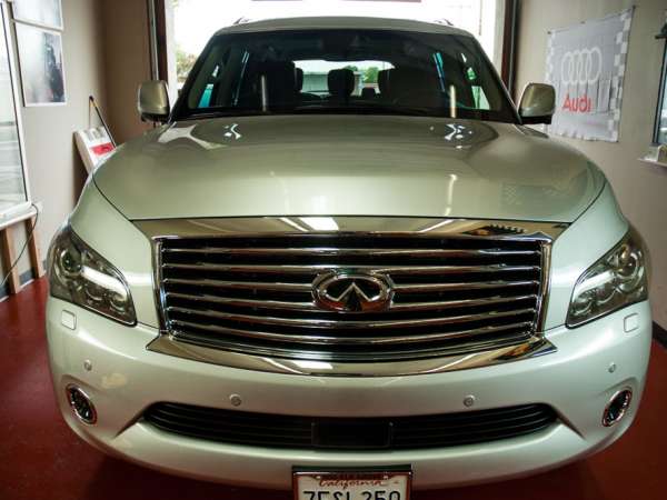 2014 Infiniti QX80